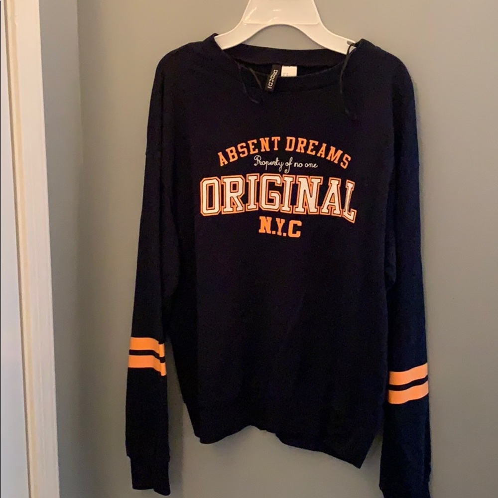 long sleeve crew neck